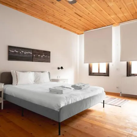 Elegant 3bed25bath Cengelkoy Triplex House! #417 Semesterbostad Istanbul