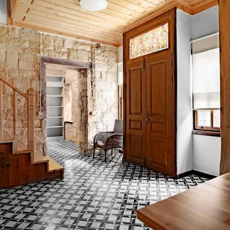 Elegant 3bed25bath Cengelkoy Triplex House! #417