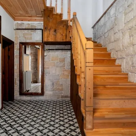 Elegant 3bed25bath Cengelkoy Triplex House! #417 *