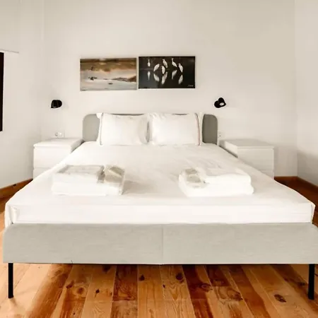 Semesterbostad Elegant 3bed25bath Cengelkoy Triplex House! #417 Istanbul