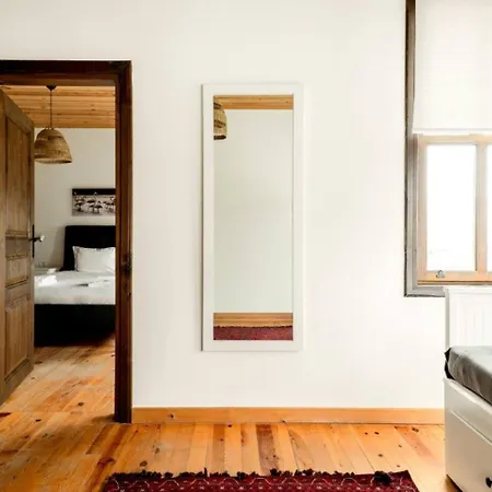 Semesterbostad Elegant 3bed25bath Cengelkoy Triplex House! #417 Istanbul
