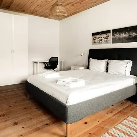 Semesterbostad Elegant 3bed25bath Cengelkoy Triplex House! #417